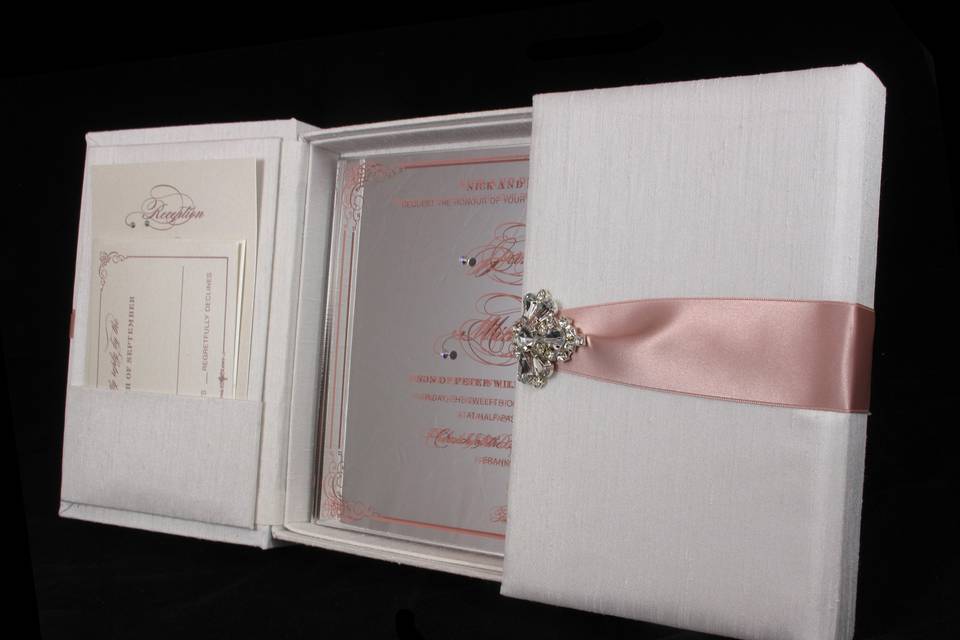 Mirror invite in a silk box