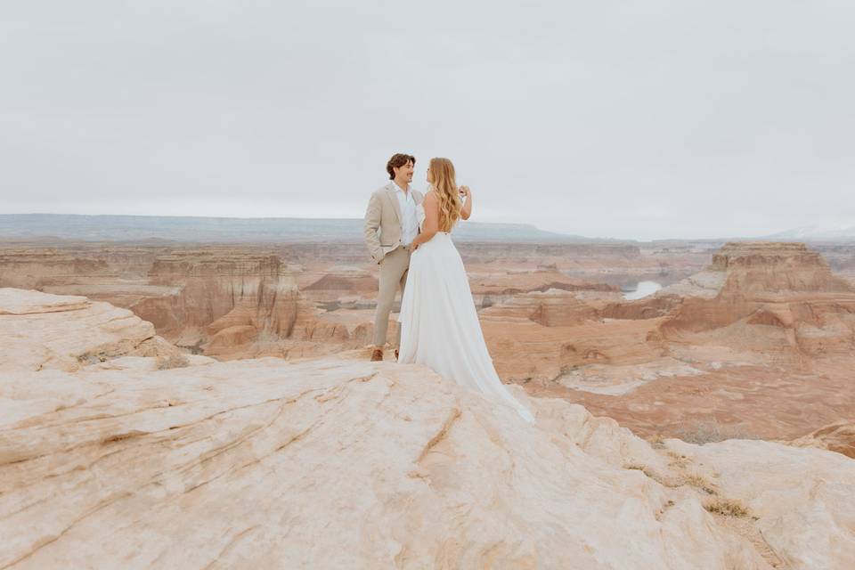 K&H Elopement