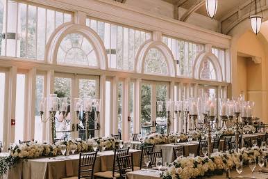 Beautiful neutral reception