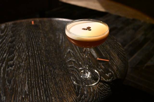 Cocktails & Craft Beer