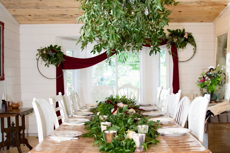 Head Table Garland