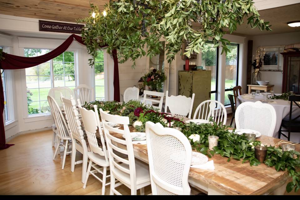 Head Table Garland