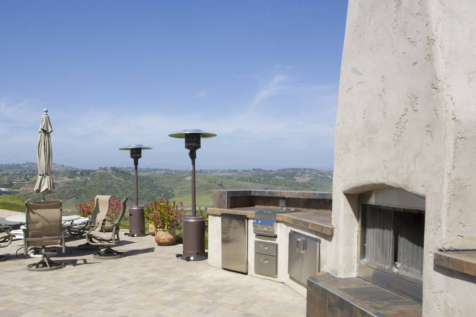 Guest House Outdoor Kitchen