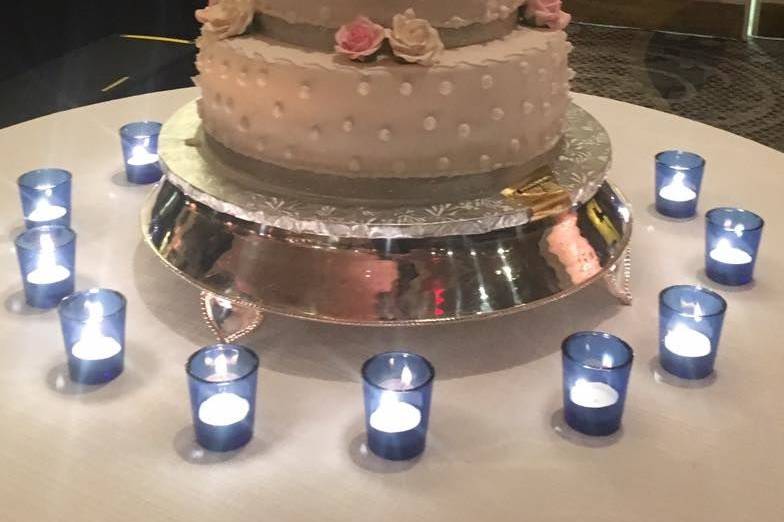 Wedding-Cake-The-Mayflower