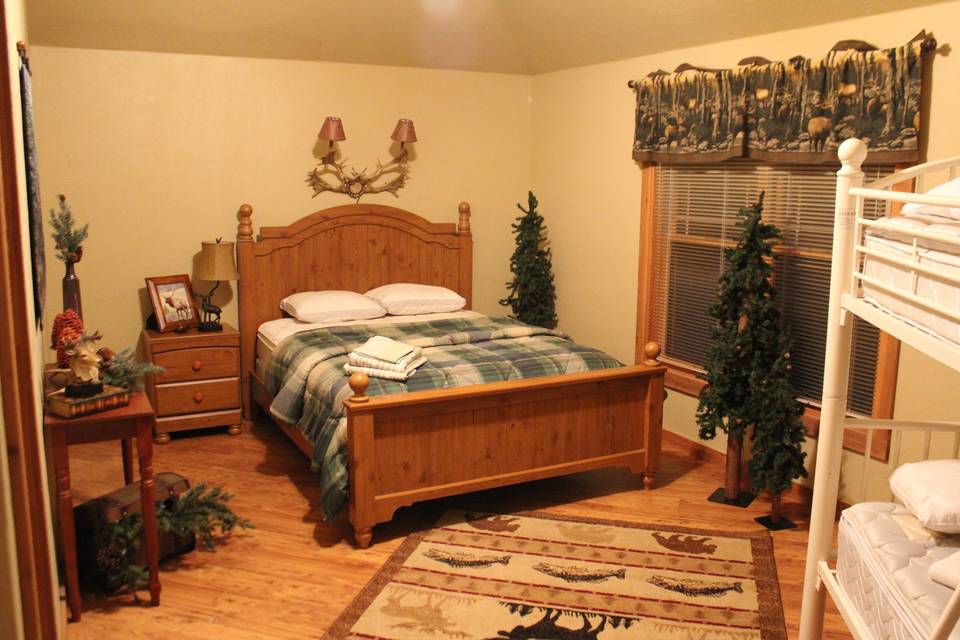 Elk bedroom