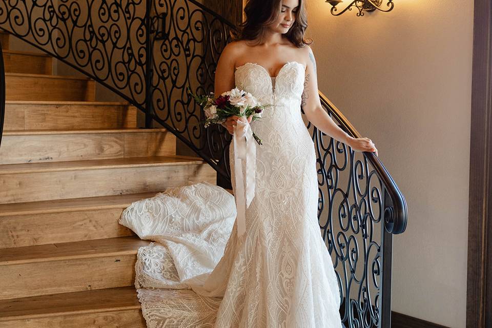 Bridal portraits on staircase