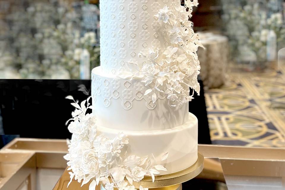 Flourish Cake Design - Wedding Cake - Chicago, IL - WeddingWire