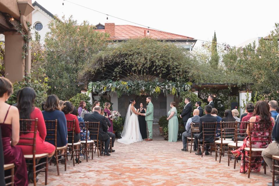 Maria Damian Photography + Videography