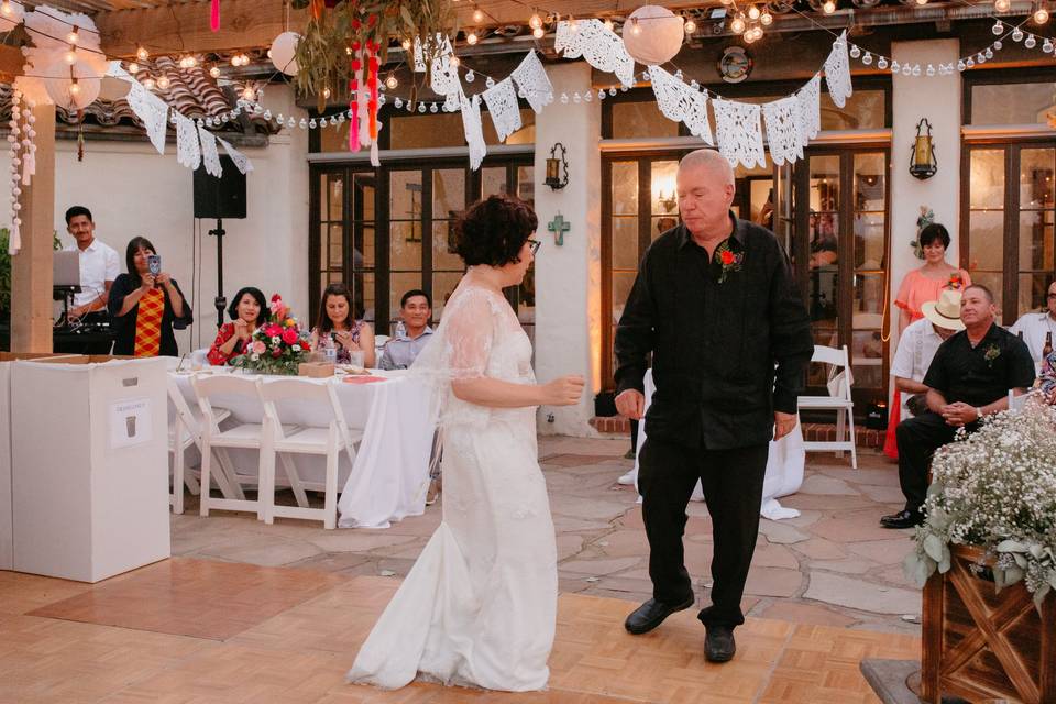 Father daughter dance