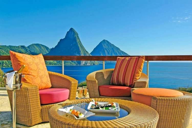 Jade Mountain Resort