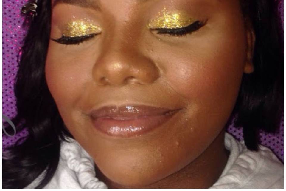Royal Distinction Artistry LLC