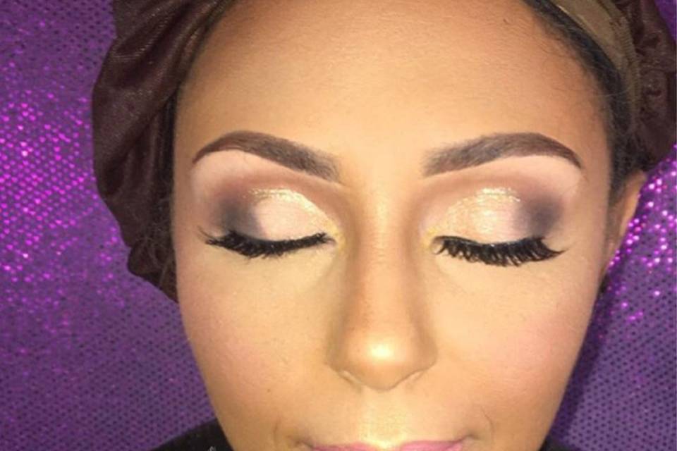 Royal Distinction Artistry LLC