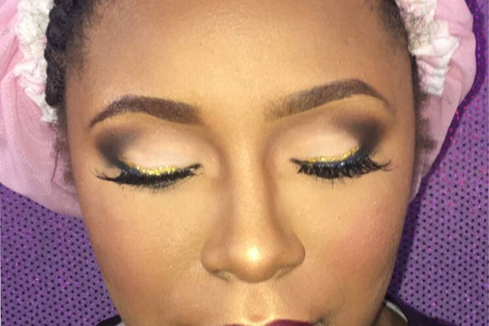 Royal Distinction Artistry LLC