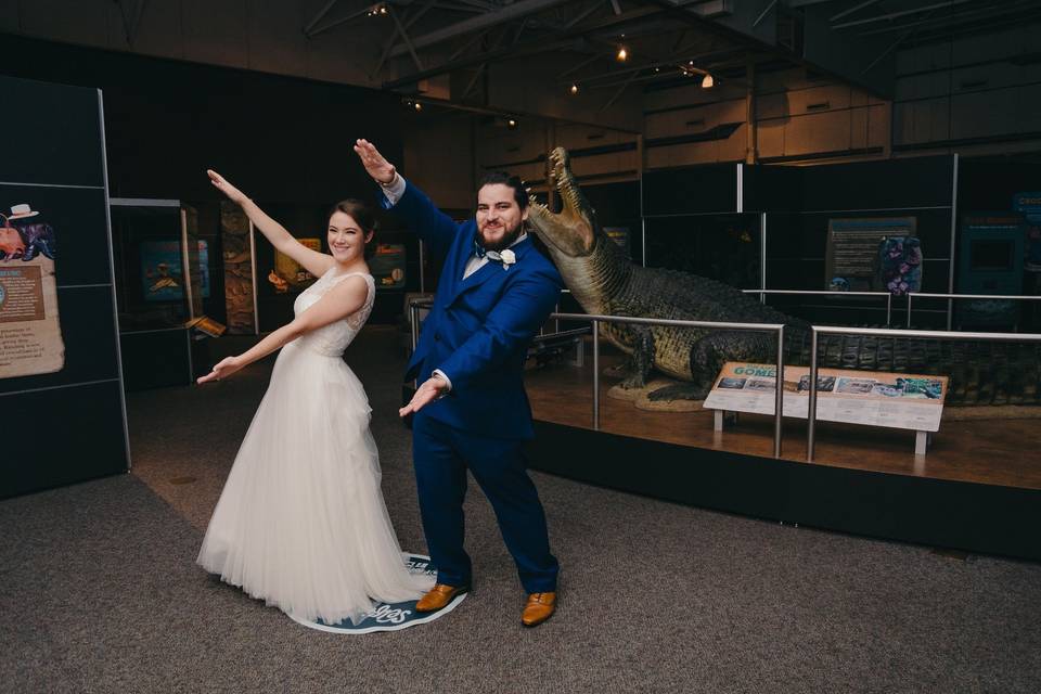 Gator Chomp at the reception