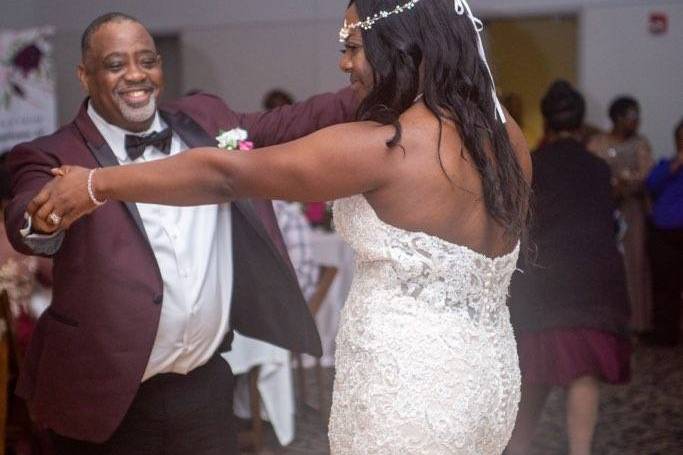 Bride and her father dancing