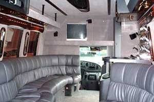 Party Bus - White 16-18 HQ