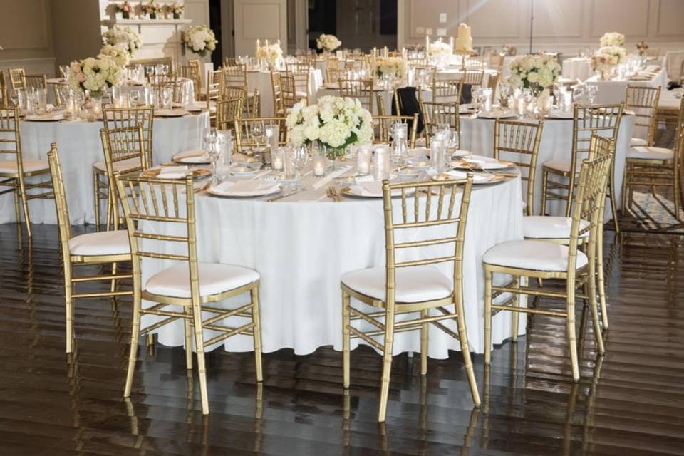 Tasteful gold and white theme