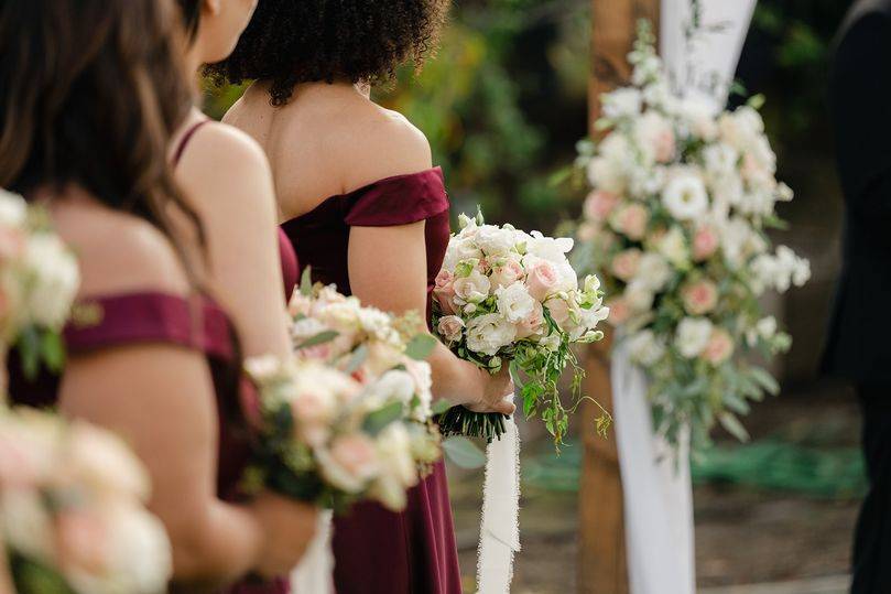 Bud vases centerpieces