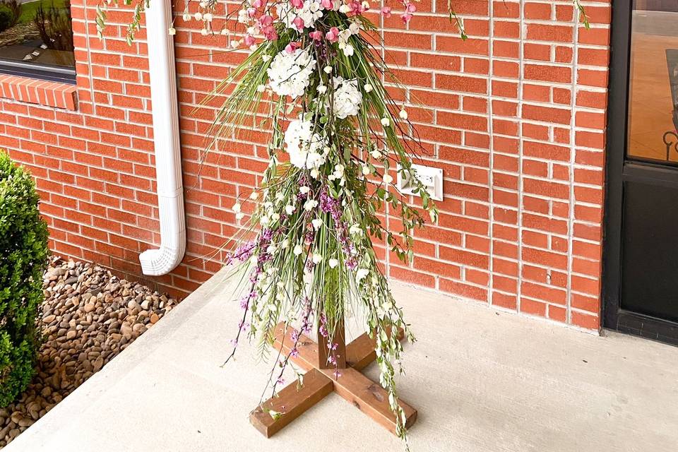 Cross Ceremony Decor
