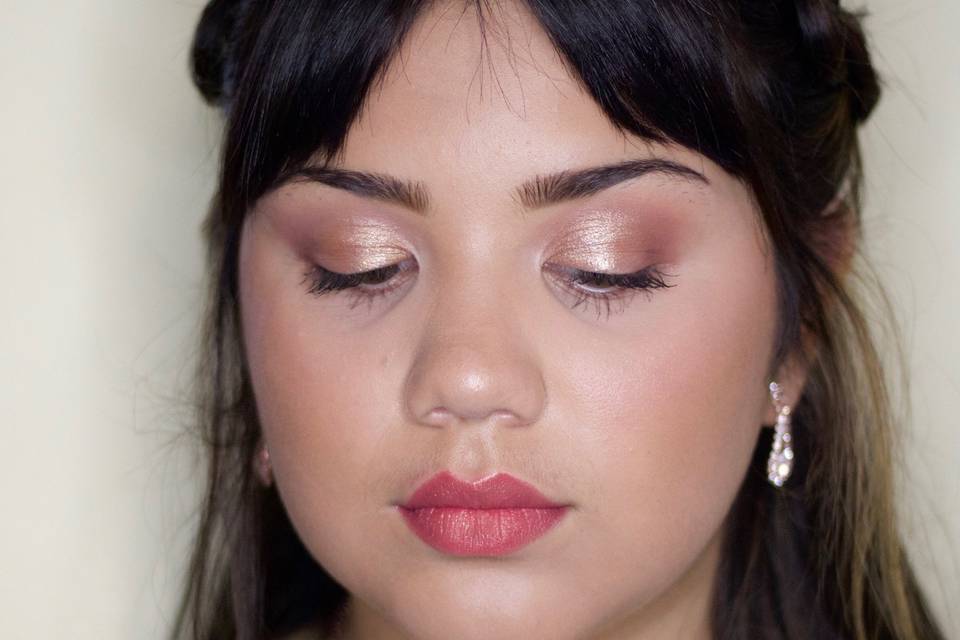 Bridesmaid makeup