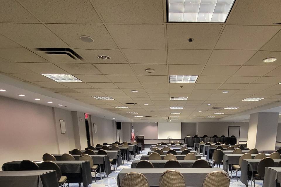 Salon Classroom
