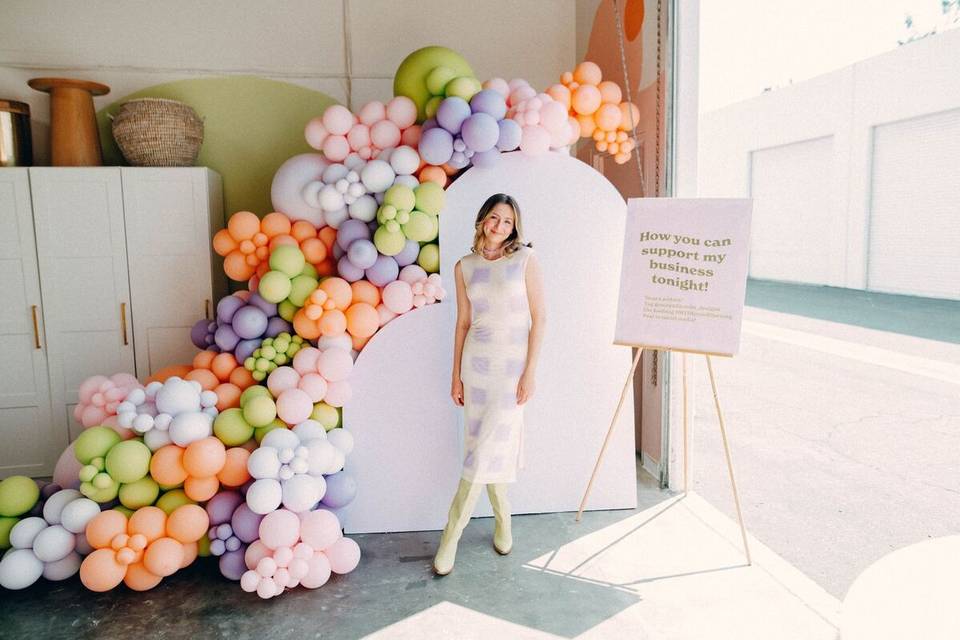 Large balloon arch