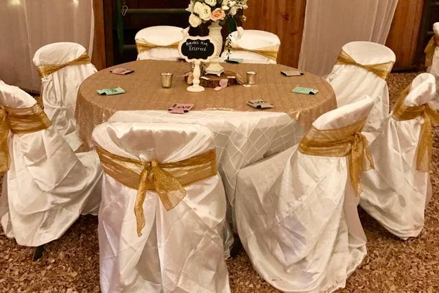 Elegant decor