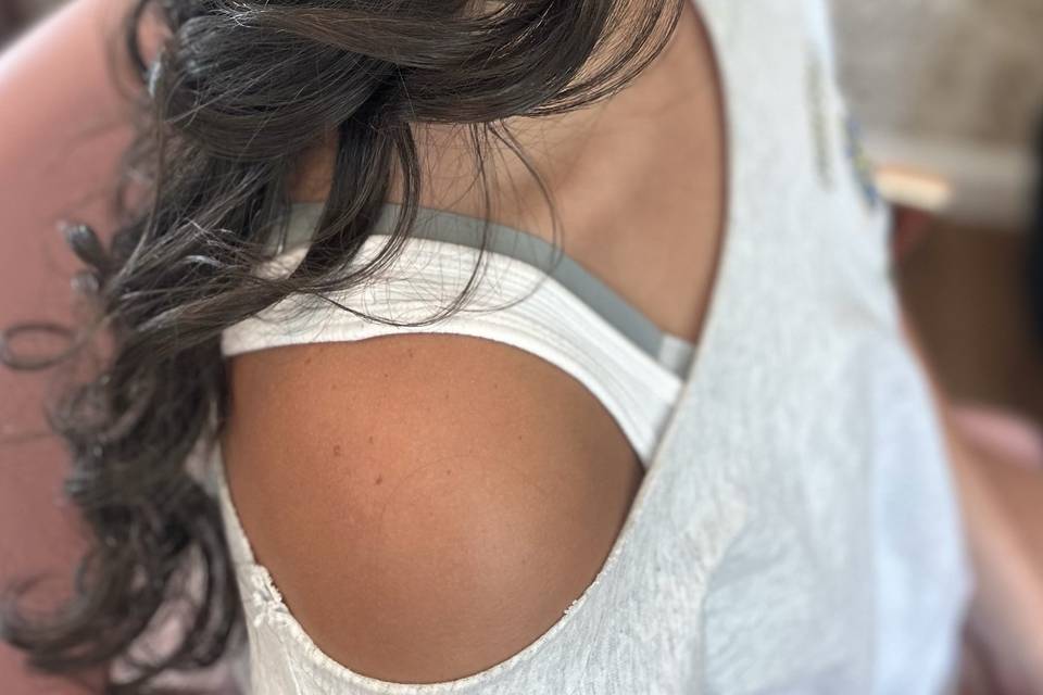 Textured Halfup