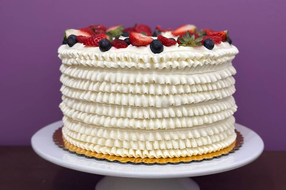 Berry Chantilly Cake