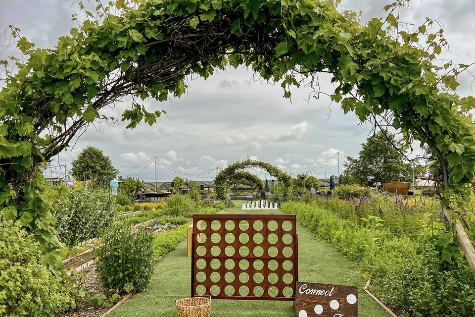 Giant Connect 4 is 3ft x 4ft