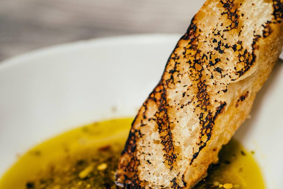 Bread Station EVOO