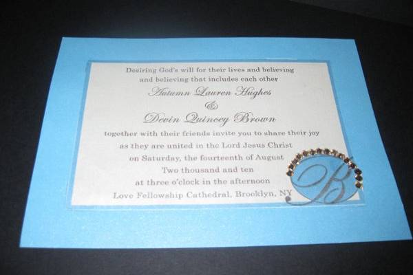 7 x 5 baby blue monogrammed bling invitation.