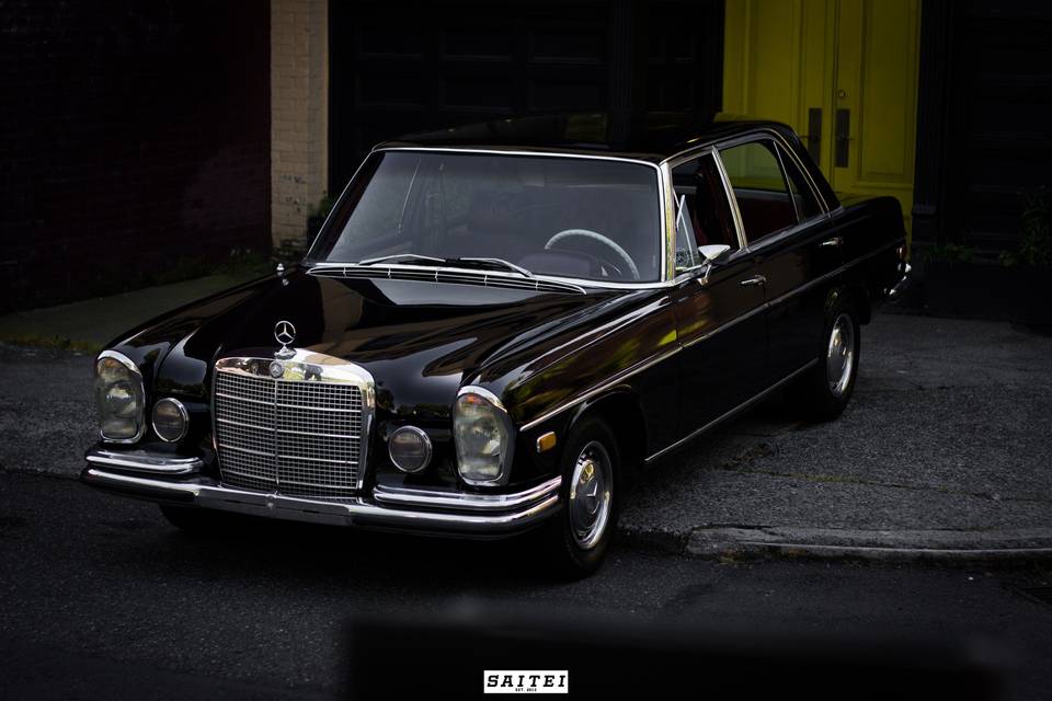 Luxury Wedding Limo of Seattle