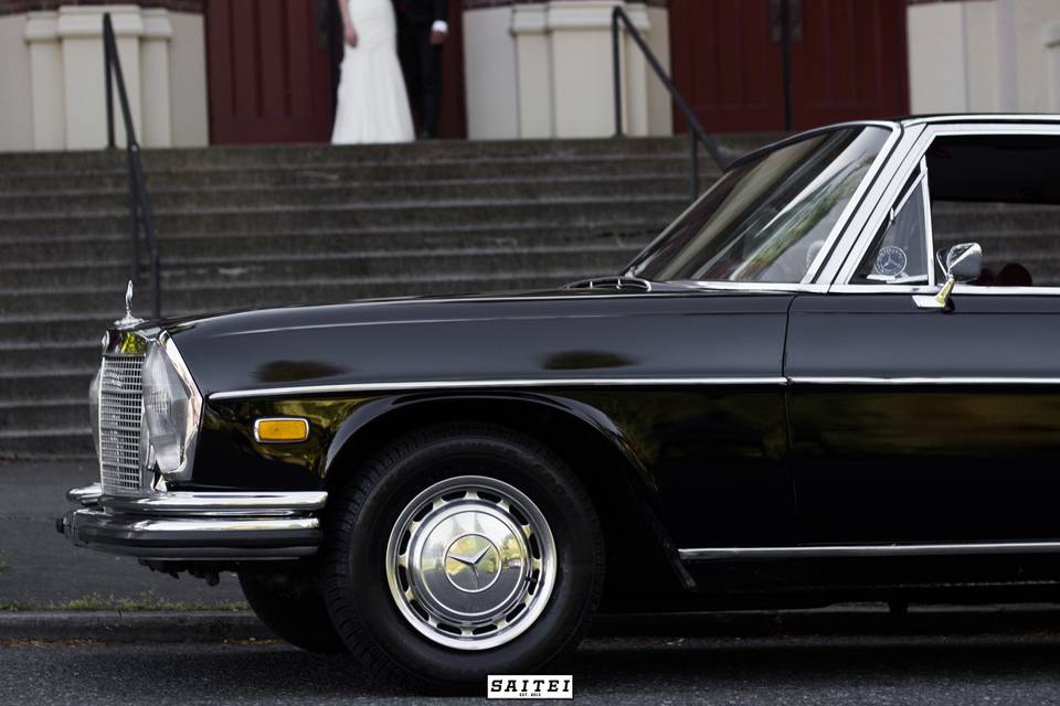 Luxury Wedding Limo of Seattle