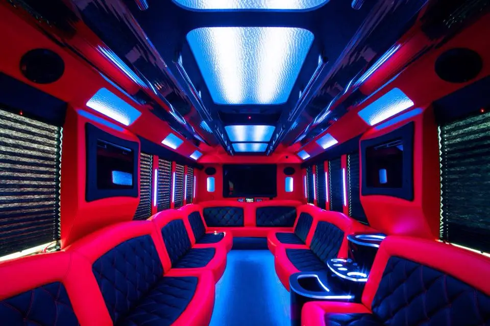 Top Notch Party Bus & Limousine - Transportation - Troy, MI - WeddingWire