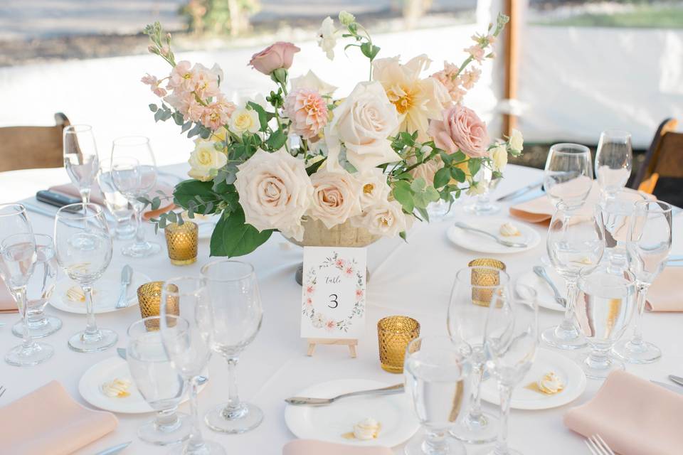 Tablescape