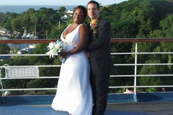 Destination Wedding aboard a Carnival Cruise to the Caribbean
melissa@mytravelingpanda.com