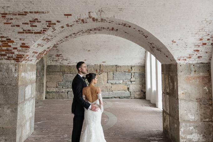 Casemates Couples Photos