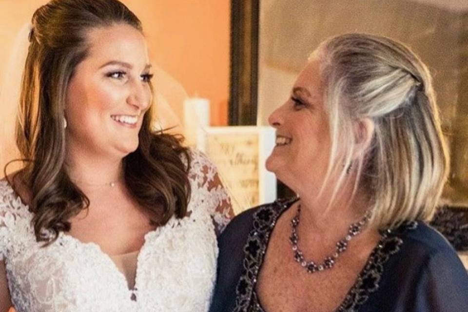 The bride and her mother