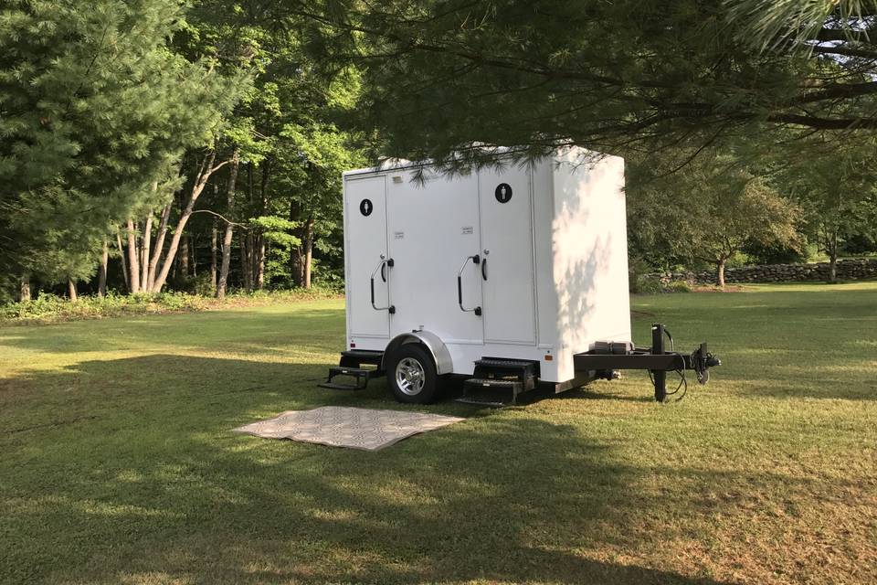 Two stall trailer