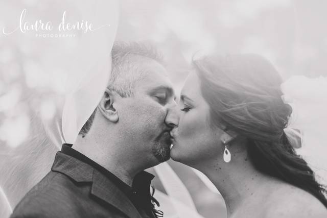 Laura Denise Photography