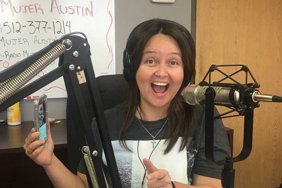 DJ Kimmy K live on air