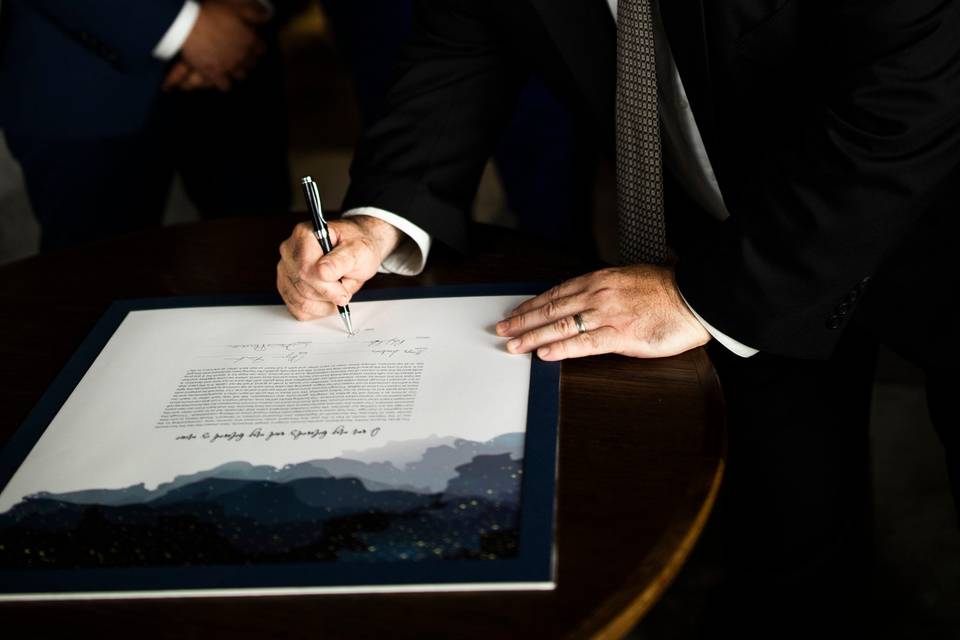 Signing the Ketubah
