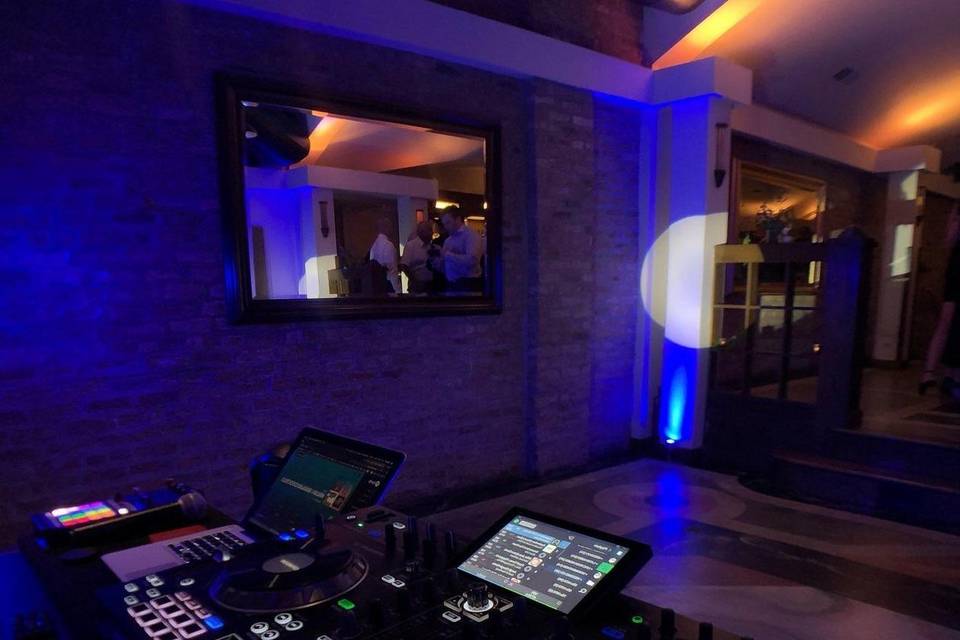 Denon DJ Controller