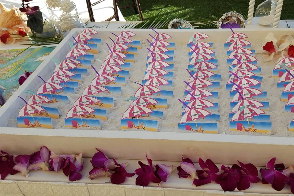 Beachy escort card display