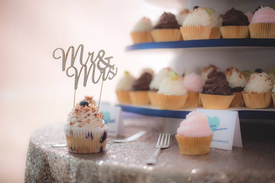 Wedding cupcakes