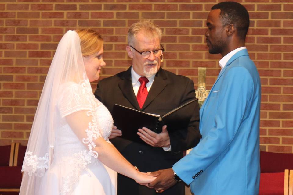 Rev. Dave Hilburn - Wedding Officiant
