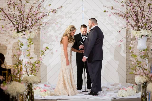 Elegant ceremony