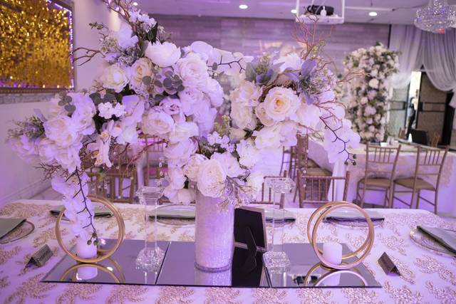Decorated stage flower backdro