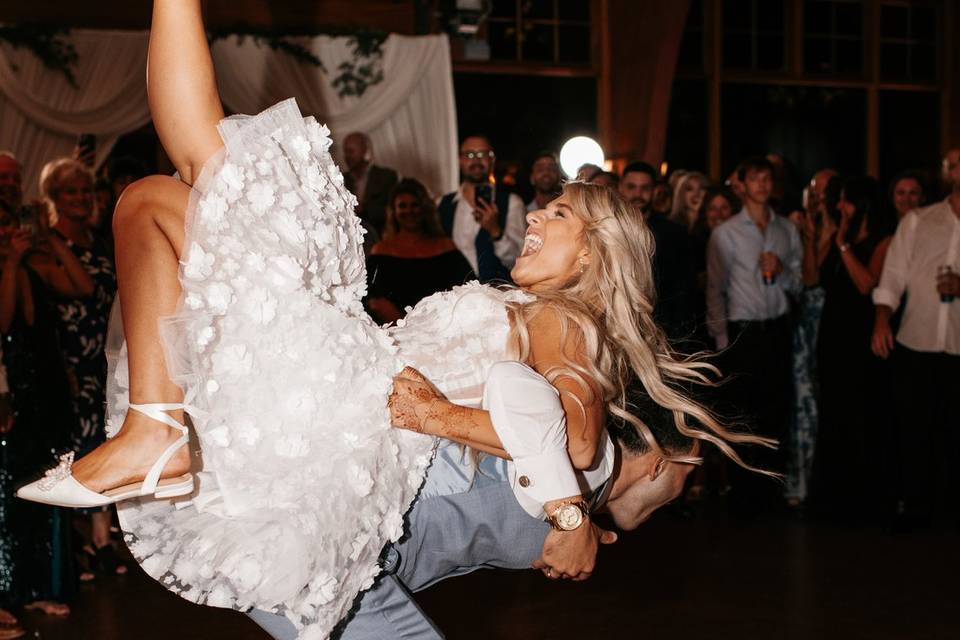Bride & Groom Dancing